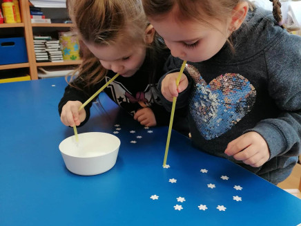 330209041_1564965113929029_8898049653890272051_n