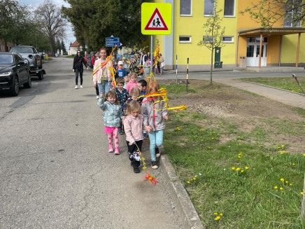 d4c8f136-1404-46c8-8428-55fed155cf04