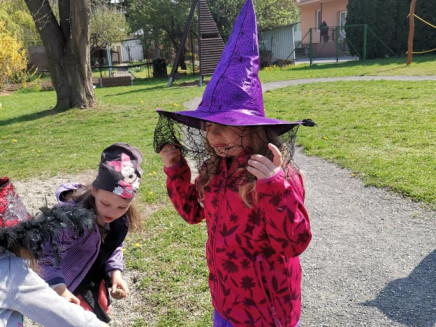 280038957_480448393867756_5388797289630660177_n