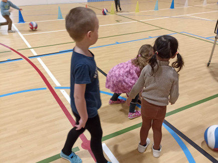 327323224_1868959239941324_4152409152116850411_n