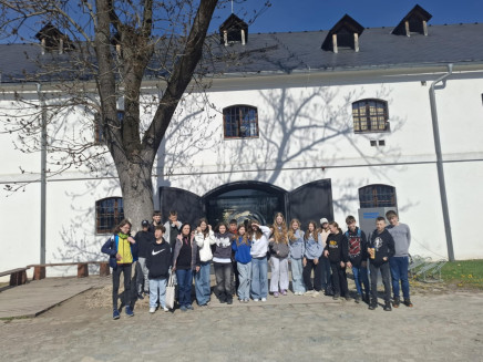 10cbd9bc-0582-4222-93e2-738eccbbb1b5