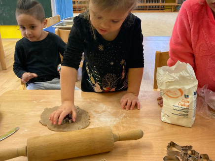 317930119_1298970320881158_7663439091489260879_n