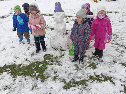 327113710_922999519113282_5783793634963295486_n