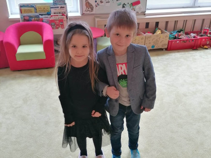 329742513_2204937056357205_323051119927944271_n