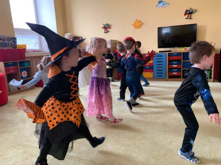 334161208_215706937685425_3352182823289589220_n