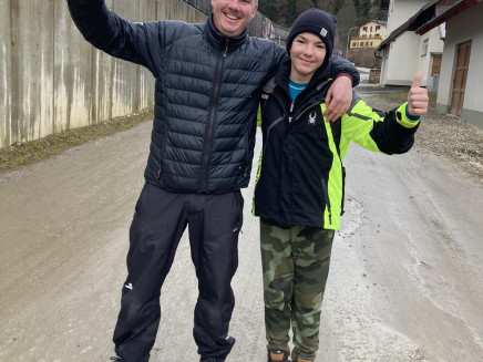 427777713_710271304427022_5184081118488218278_n