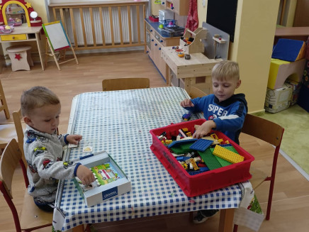 309127633_793155895260112_3505198333251456887_n