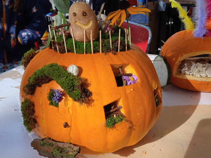 385461196_222665554151750_7595919729153534149_n