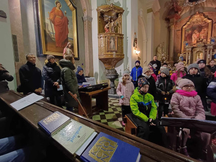 410191052_891319345767054_5139658230550404881_n