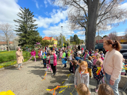 04d8a690-aba9-4b32-a63a-73203f9b8e30