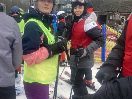 426836697_639093221646171_5202050695393668849_n