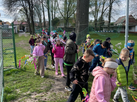 7566ca55-c7c7-4717-9c5e-d7a3c3b57ab6