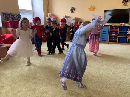 333198334_222707956872319_7948483389062987378_n