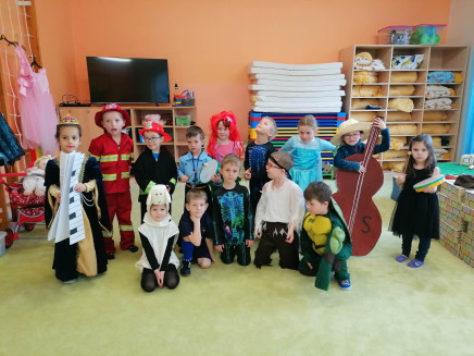 334923586_1344988719677744_4933636935704563691_n