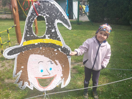 345864191_3159885197637929_6610827521479820859_n