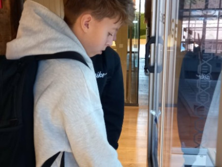 e4eb0571-389f-4e53-9939-f32b9fd878a9