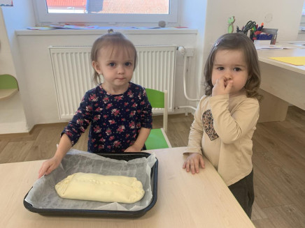 371510781_691220473070569_3985459775854823467_n (1)