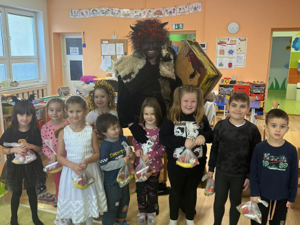 393182109_324799693701623_3010253829208951697_n