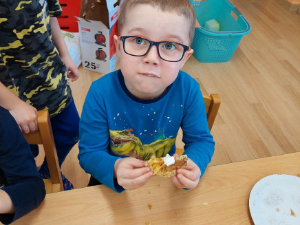 334948120_223770370063242_3787634698832654045_n