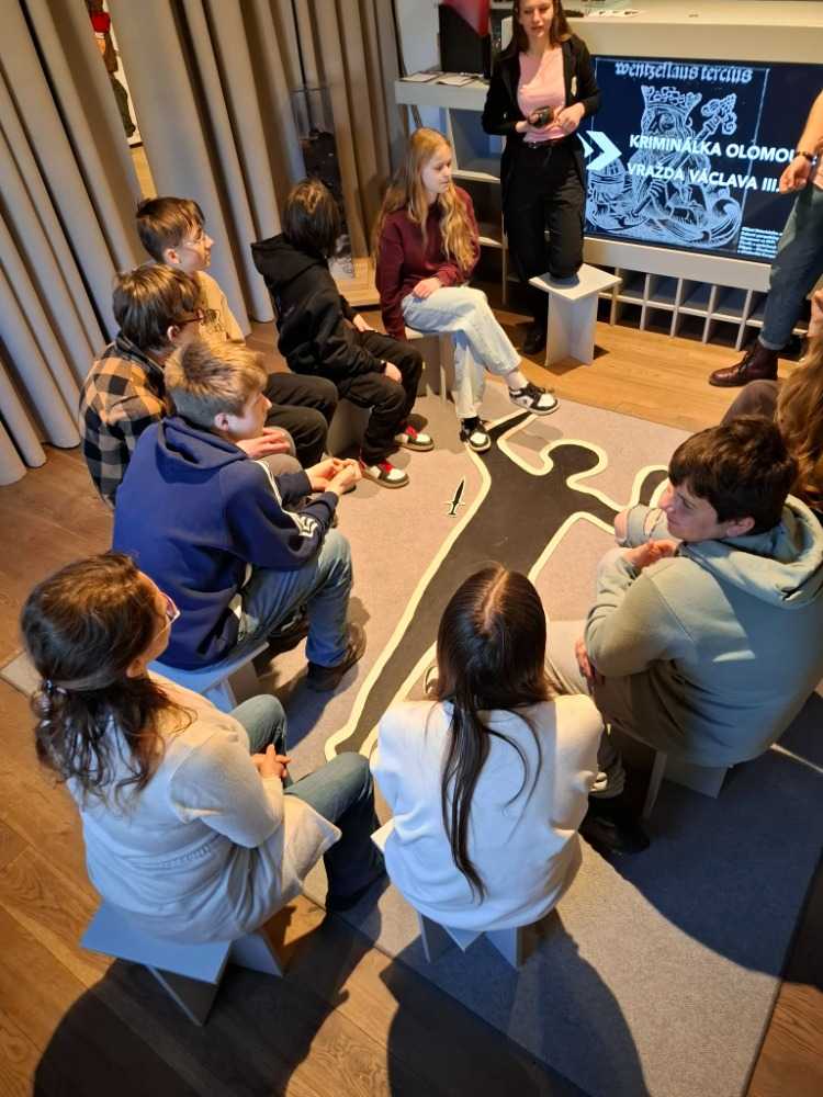 946443e8-261e-43e5-9cc2-93e92185f6e2